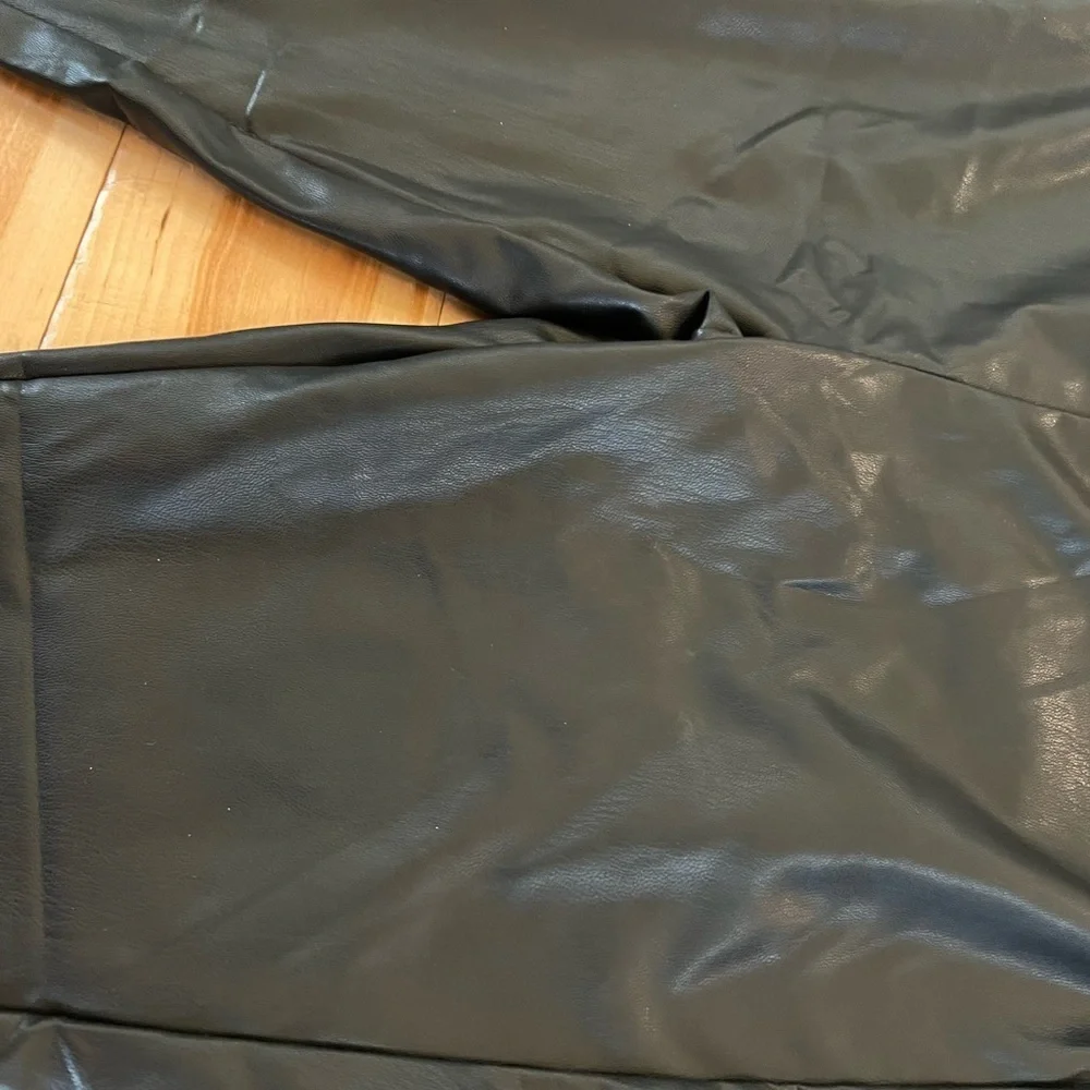 NWOT preggo leggings leather over belly style